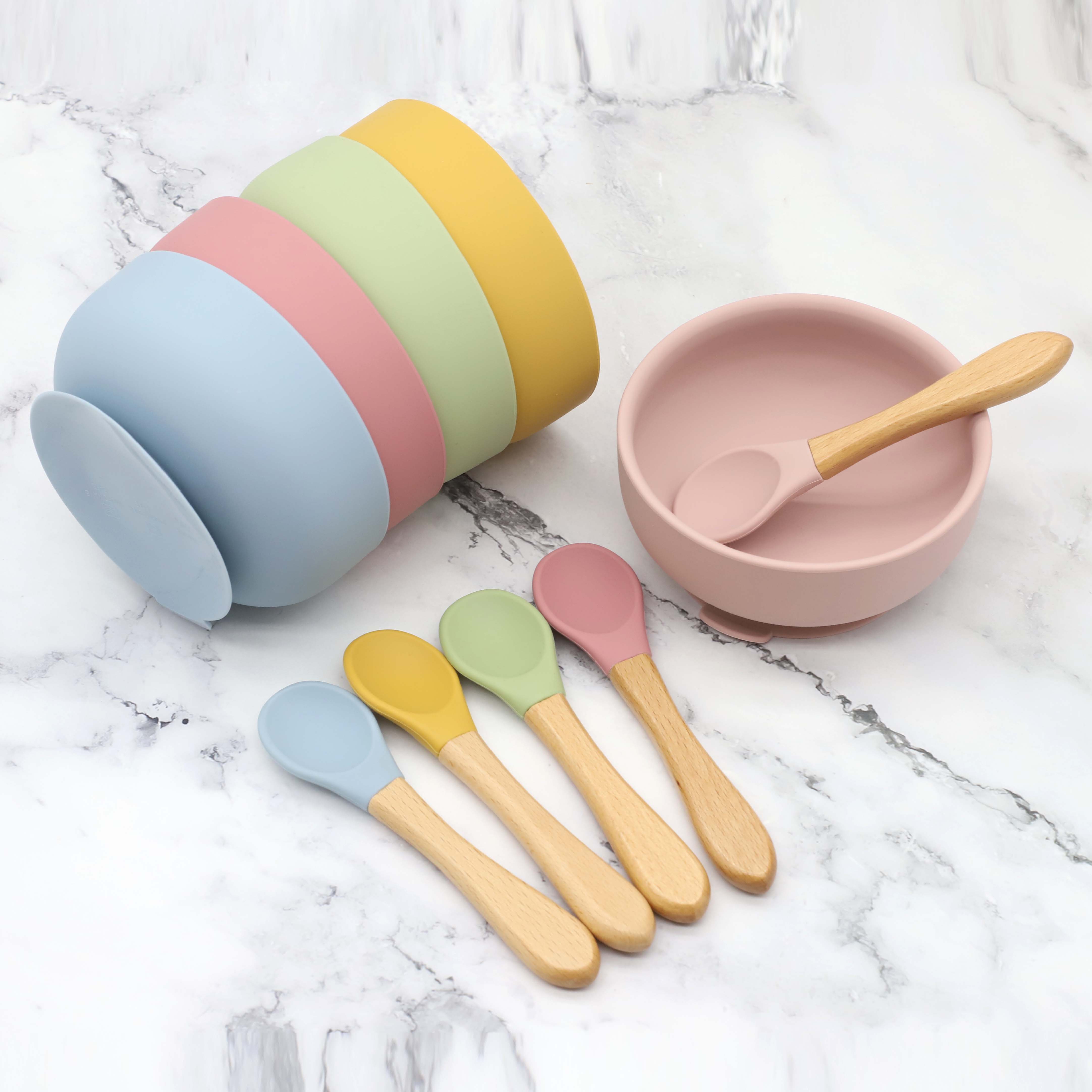 Silicone bowl with suction cup - Silicone Suction Bowl のレビューと価格