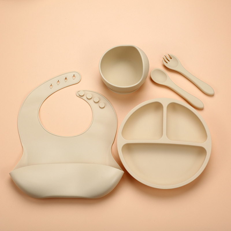 5Pcs Silicone Baby Feeding Set - Silicone Suction Bowl のレビューと価格