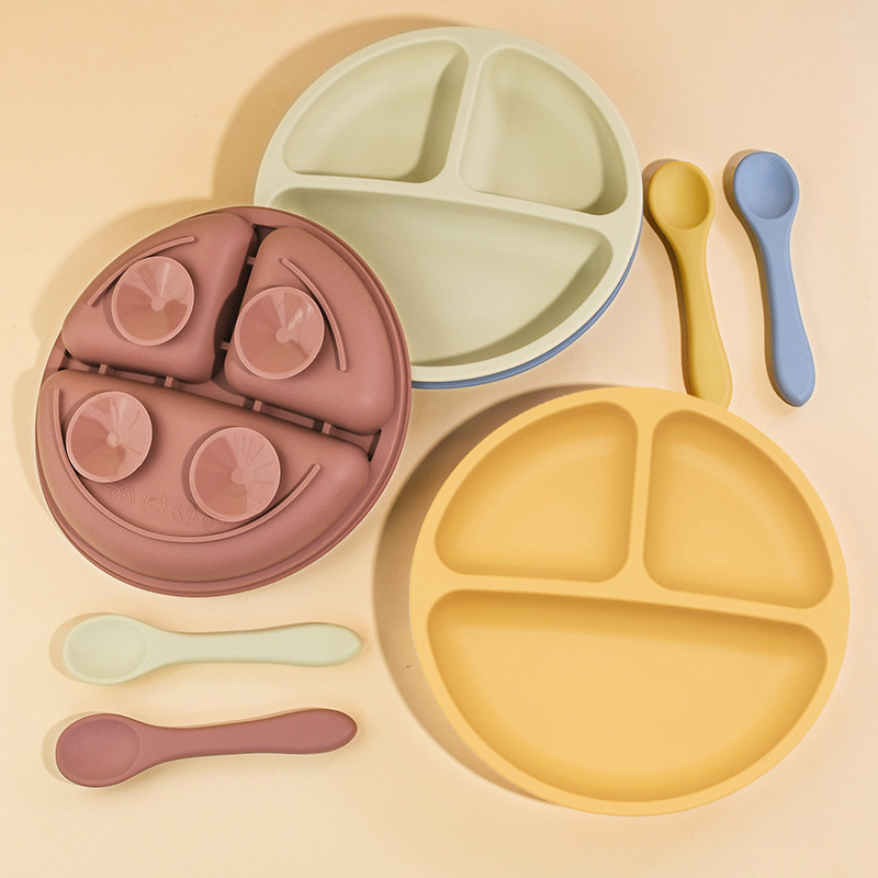 5Pcs Silicone Baby Feeding Set - Silicone Suction Bowl のレビューと価格